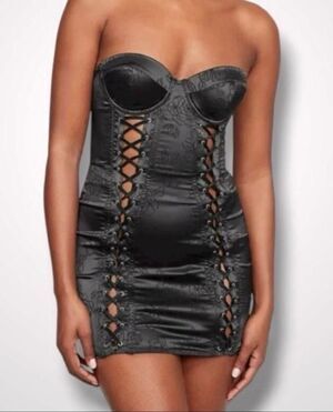 NWT Victoria's Secret Satin Jacquard Lace-Up Corset Slip in Black Size Small